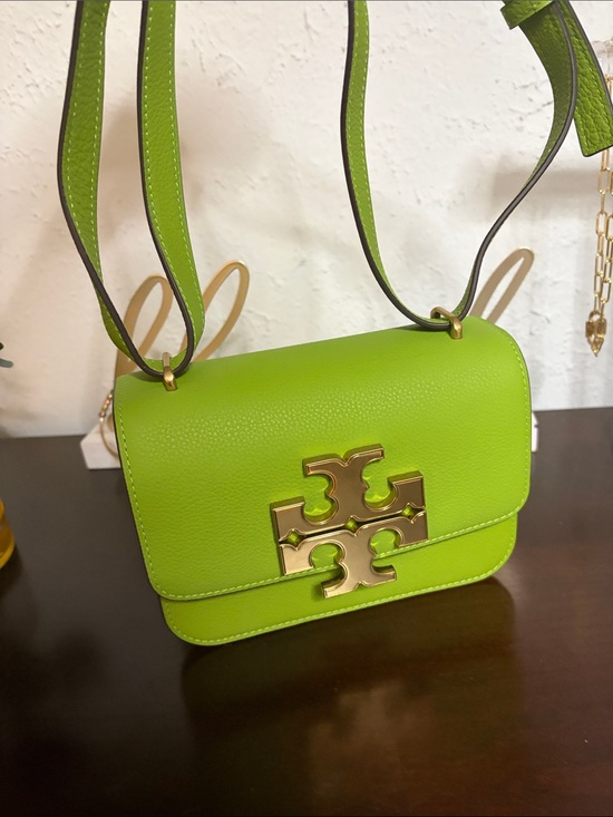 Tory Burch Handbags - Tory Burch Lime Green Leather Crossbody with Gold Logo